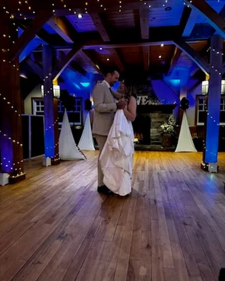 First dance on the floor at an Ottawa wedding
